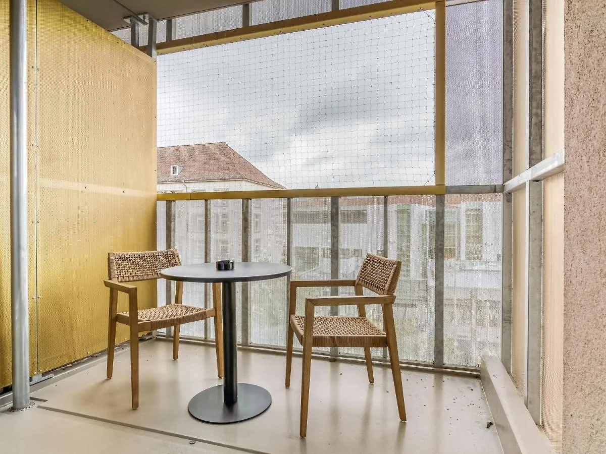 Limehome Dresden Wallstrasse - Digital Access