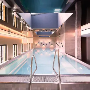 Adina 4* Дюссельдорф