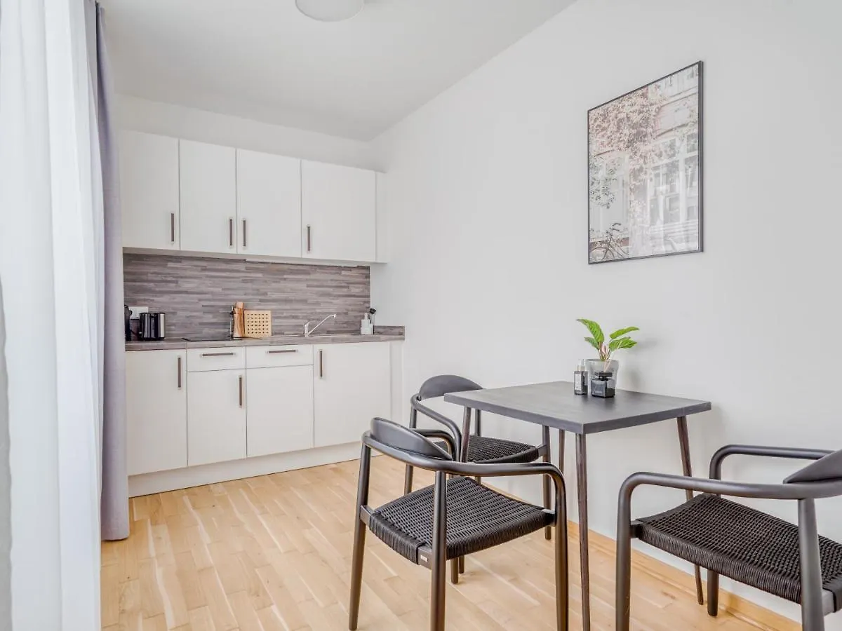 Limehome Dresden Wallstrasse - Digital Access Апарт-отель